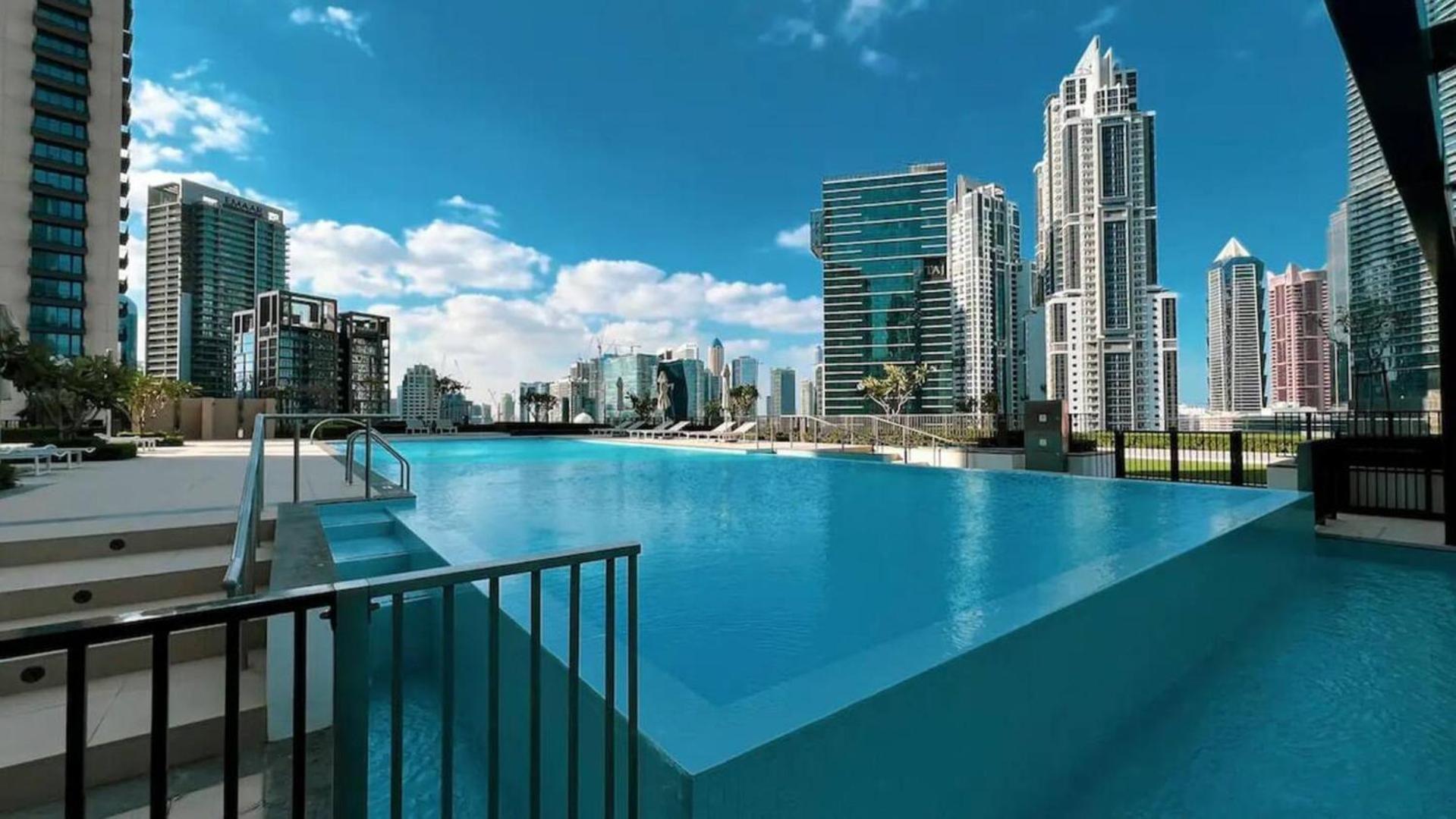 Luxe | 2br | Sea & View | 5 Min To Mall * Dubai
