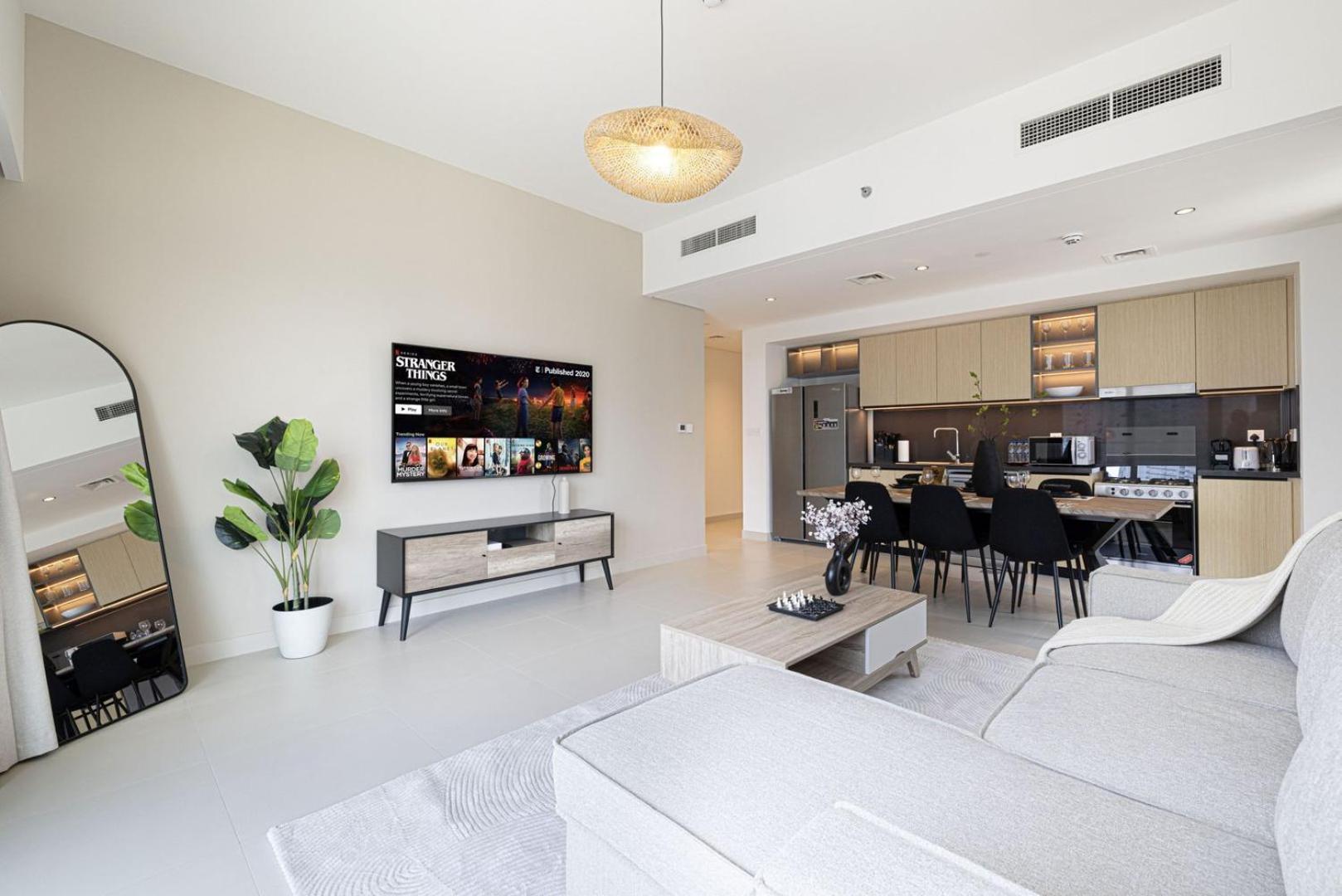 Luxe | 2br | Sea & View | 5 Min To Mall Apartment Dubai