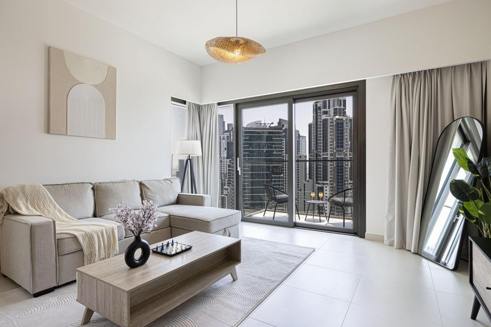 Luxe | 2br | Sea & View | 5 Min To Mall *