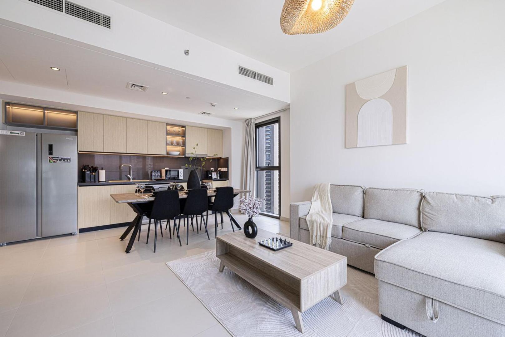 Luxe | 2br | Sea & View | 5 Min To Mall * Dubai