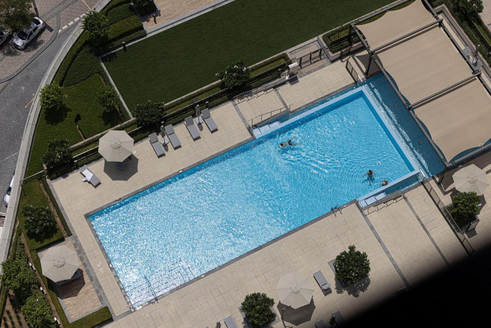 Luxe | 2br | Sea & View | 5 Min To Mall